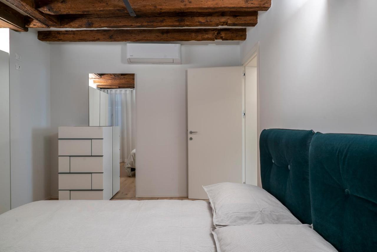 Apartment San Stae Glamour Venedig
